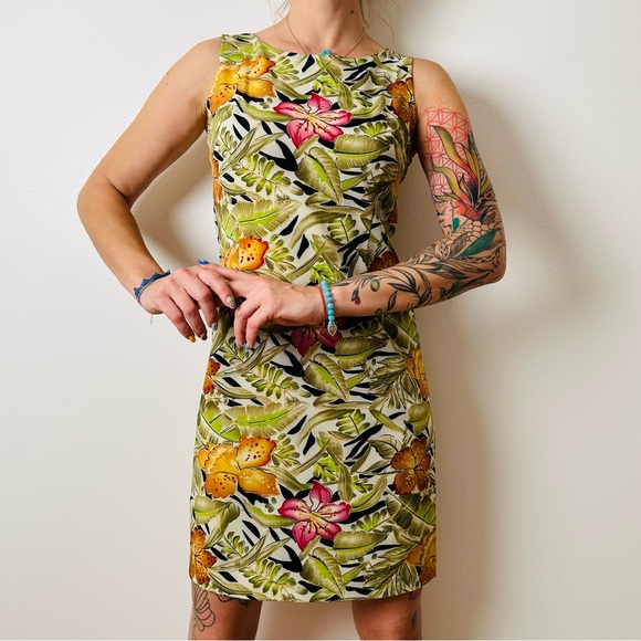 Countenay Tropical Floral print sleeveless dress Hawaiian mini - Picture 1 of 8